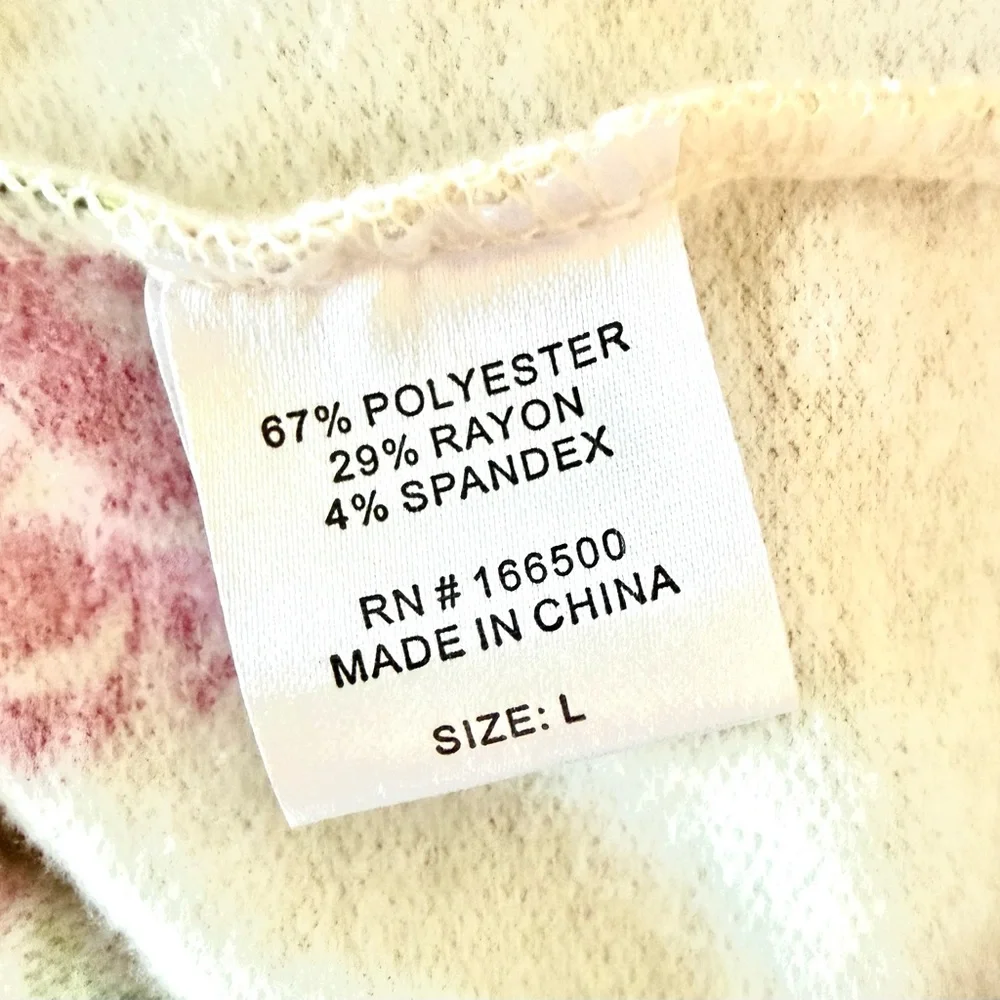 Emily Daniels Women’s Long Sleeve Floral Crew
Neck Sweatshirt Size Large - Picture 4 of 4